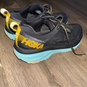 Hoka One One Challenger ATR 5 Sneaker Black Running Shoes